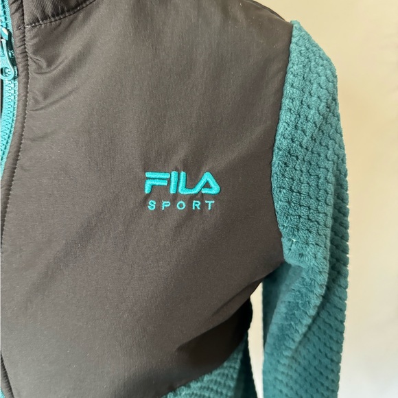 NWOT Fila green Zipup sweater - Picture 3 of 7